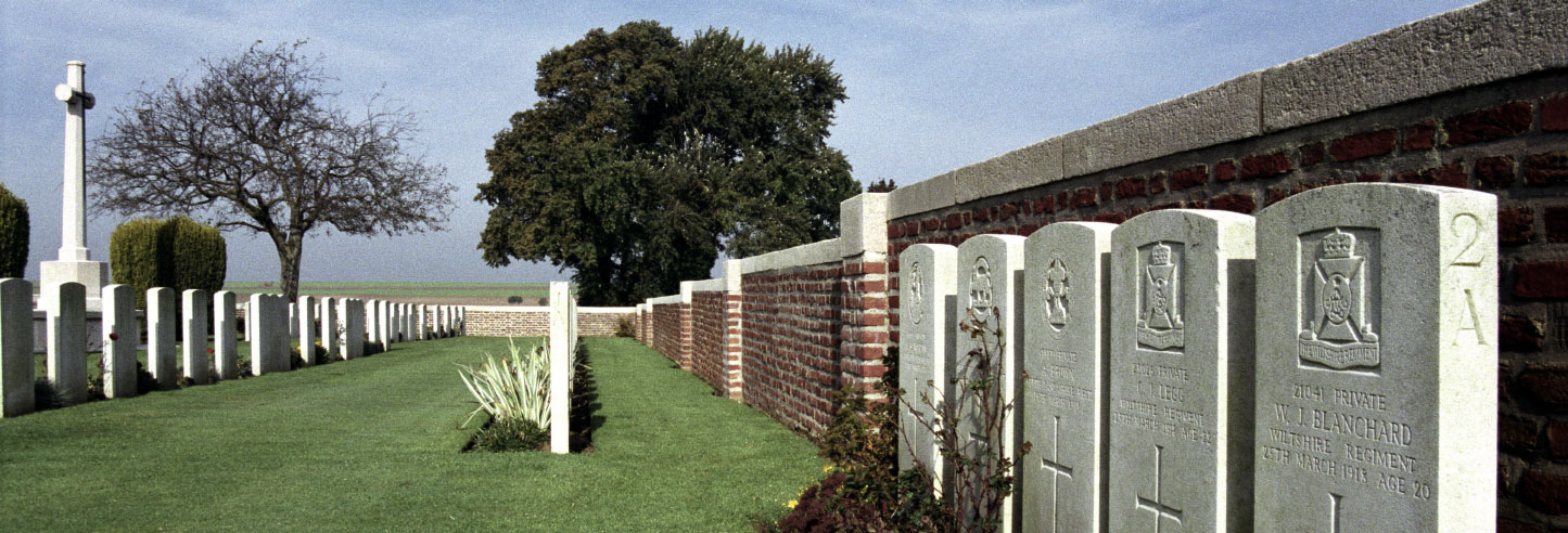 Lagnicourt Cemetery - Somme France